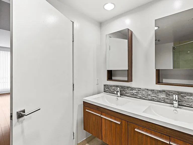 Bathroom with Double-Sink Vanity