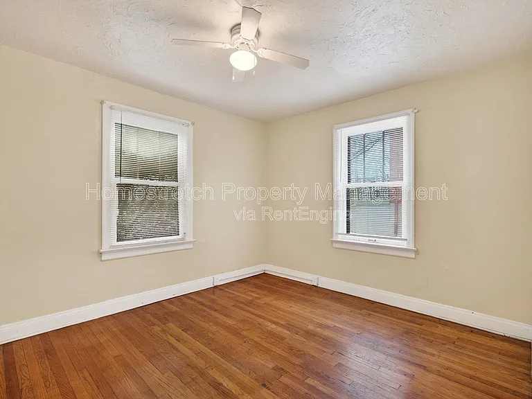 8817 Shady Grove Ave — Photo 17