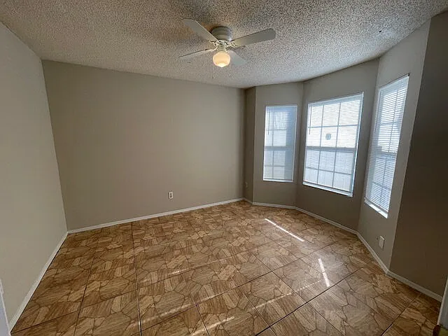 11029 Traci Lynn Dr — Photo 14
