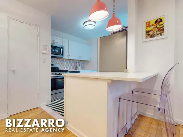 31 Nagle Avenue 3L image 1 of 11