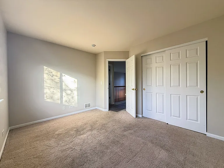 3631 Roanoke Ave — Photo 16