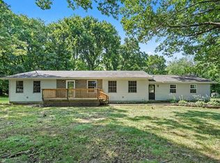 27911 Gideon St, Dowagiac, MI 49047