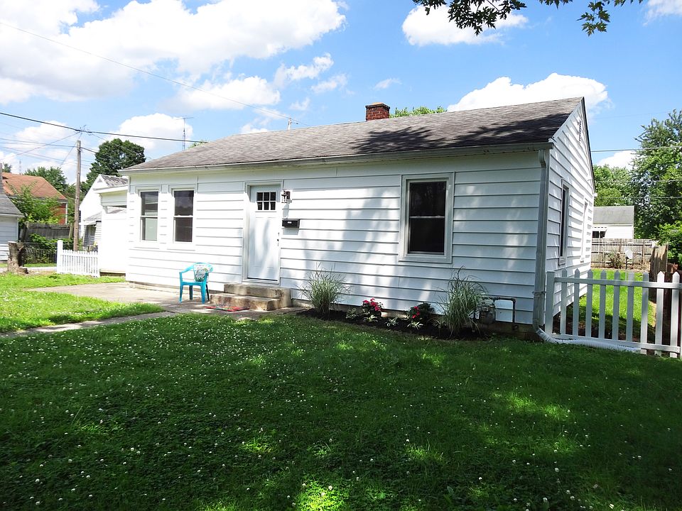 1st image of 231 NW 11th St