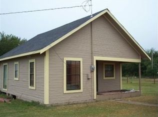 410 S Long Ave, Wynnewood, OK 73098