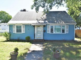 5 Gregg St, Woburn, MA 01801