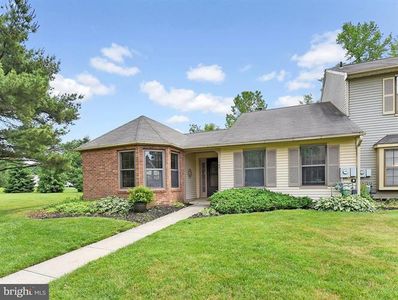 142 Tynemouth Ct, Robbinsville, NJ, 08691