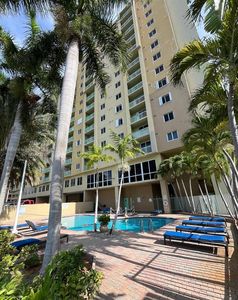 3500 Coral Way APT 913, Miami, FL, 33145