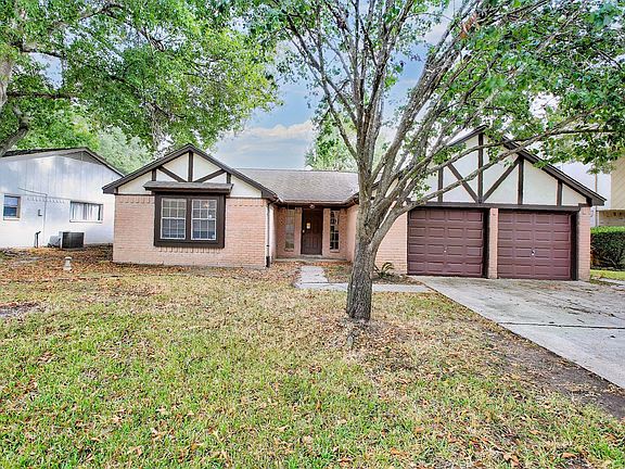 2nd image of 7522 Echo Pines Dr