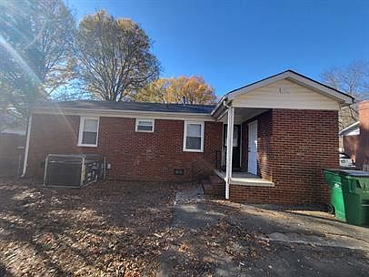 2nd image of 2117 Aberdeen St