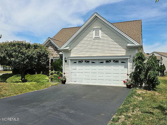 2nd image of 58 Aberdeen Lane