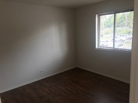 2nd image of 15301 Knox Ave APT 10