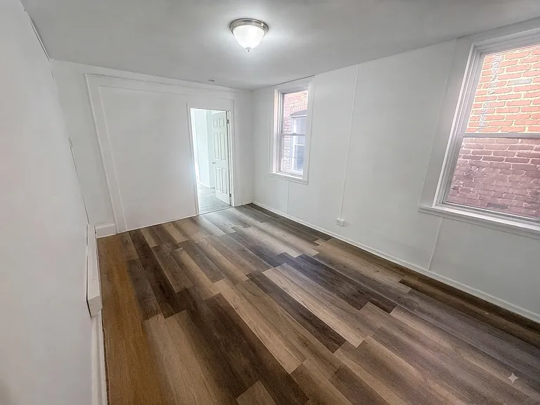 107 S Essex Ave #3 — Photo 10