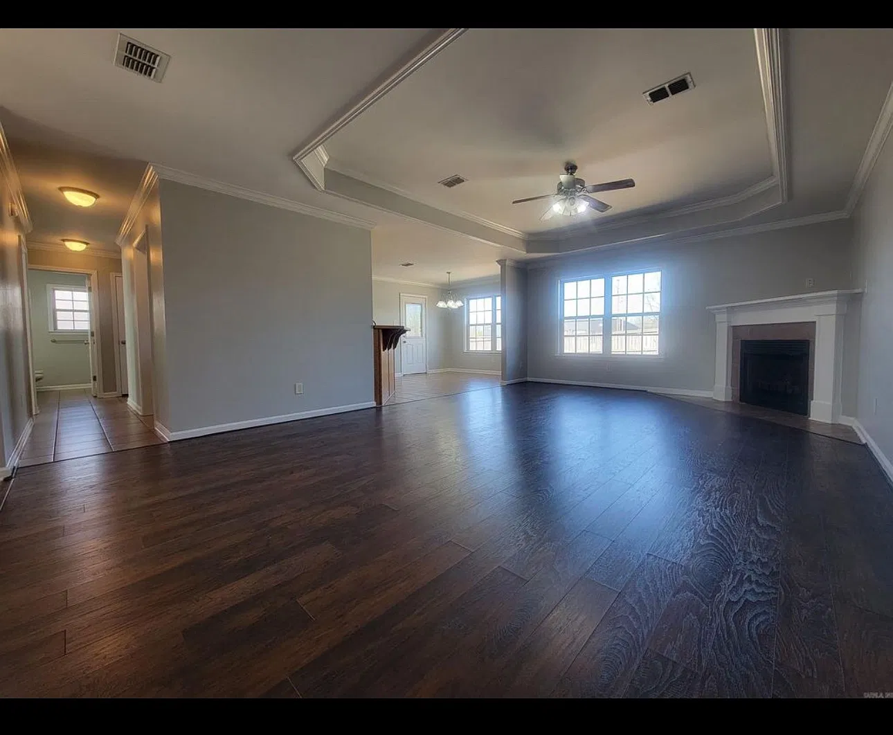 4 bed, 1842 sqft, $2,000 — Photo 3