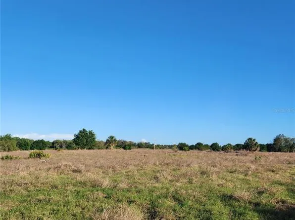 415 Lake Josephine Dr, Sebring, FL 33875