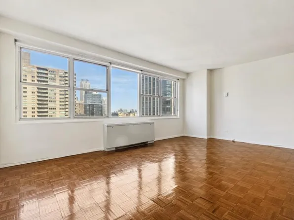 155 West 68th Street image 5 of 7