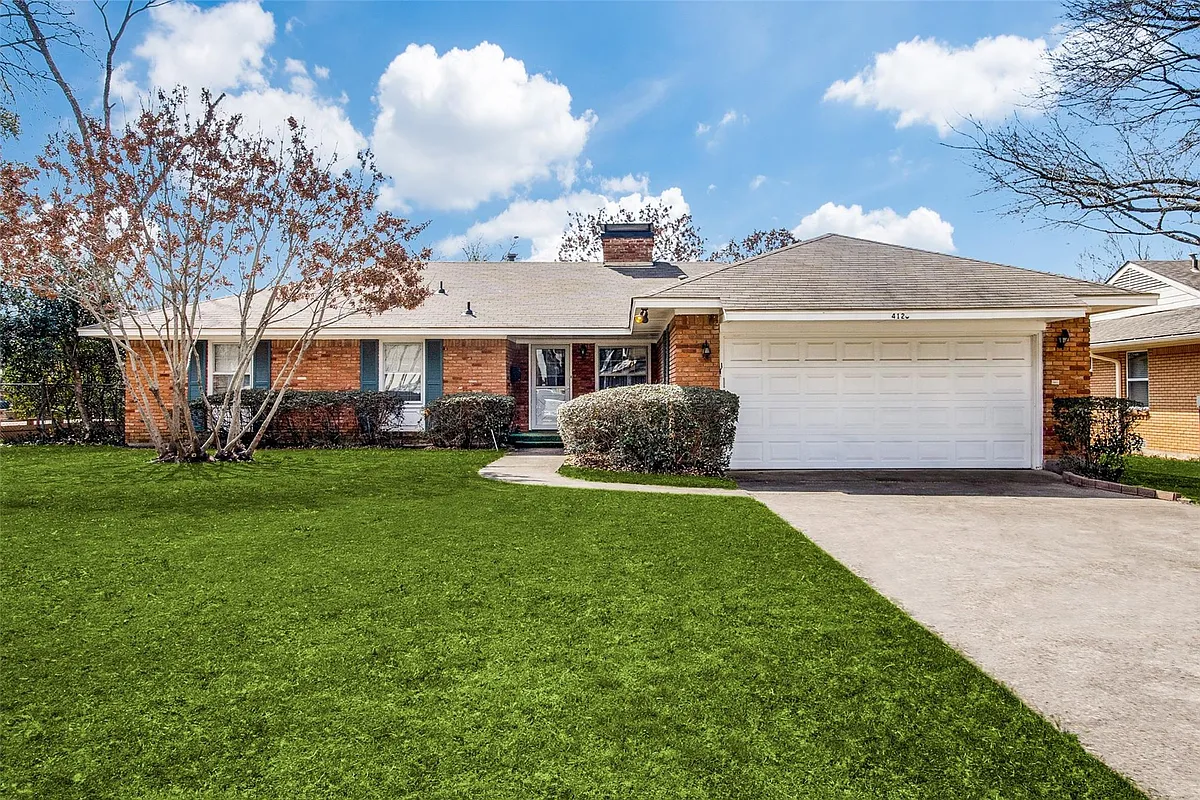 Building Photo - 4120 Clover Ln