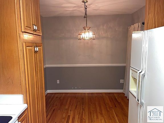 5th image of 73 Maplewood Ave