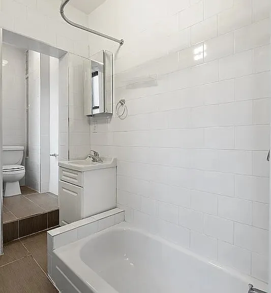 826 9th Ave #4RN — Photo 7