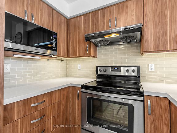 5th image of 23 Lorraine Dr #1706