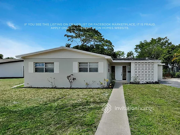 1270 NW 196th St — Photo 3