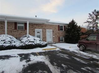 129 Hillstone Rd, Montgomery, IL 60538