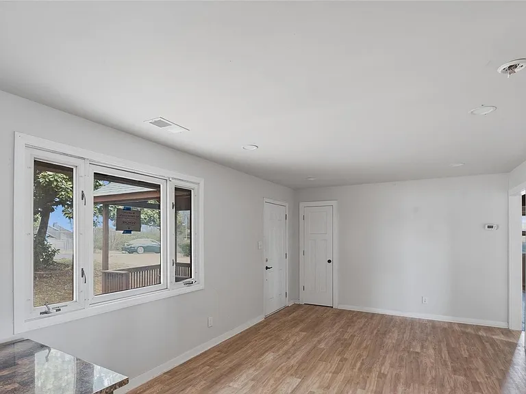 3027 Remington St — Photo 5