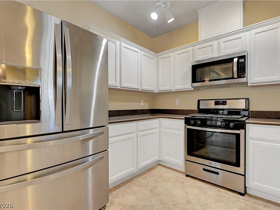 1st image of 4685 Apulia Dr Unit 202