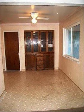 4th image of 4429 N Eddy Ave