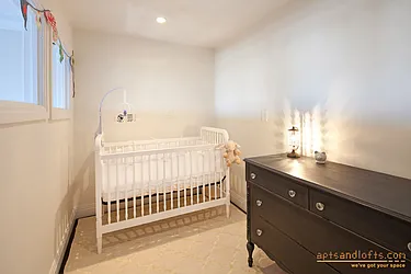Sold by aptsandlofts.com