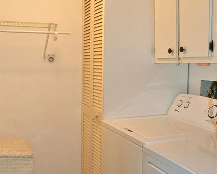 135 Palm Dr #12 — Photo 11