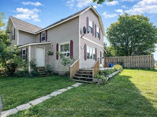 270 Moffat St #B, Orillia, ON L3V 4G1