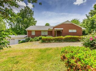 2736 May Dr, Burlington, NC 27215