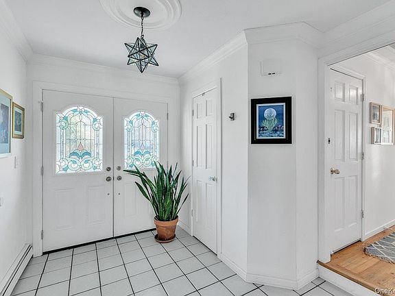 3rd image of 12 Jomar Road