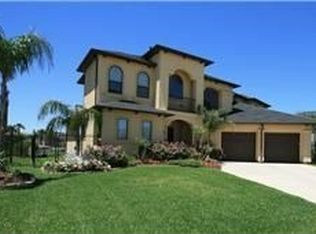 2406 Cutter Ct, Seabrook, TX 77586