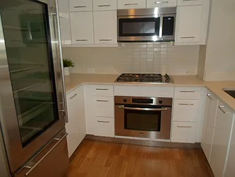 Sold by Manhattan Network Inc.