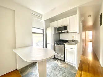 Rented by Best Apartments North Inc