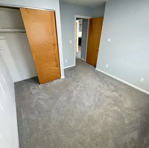 156 Ohio Ave #15 — Photo 13