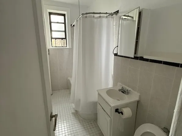 43-15 46th Street image 5 of 6