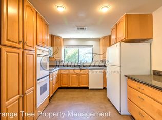 29449 Live Oak Canyon Rd, Redlands, CA 92373