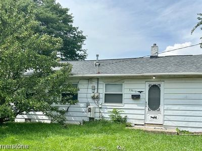 33616 Calumet St, Westland, MI, 48186