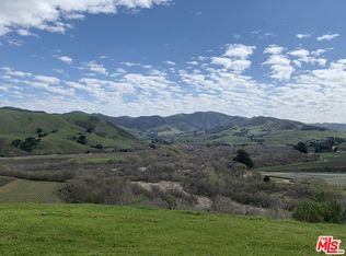 7296 Santos Rd, Lompoc, CA 93436