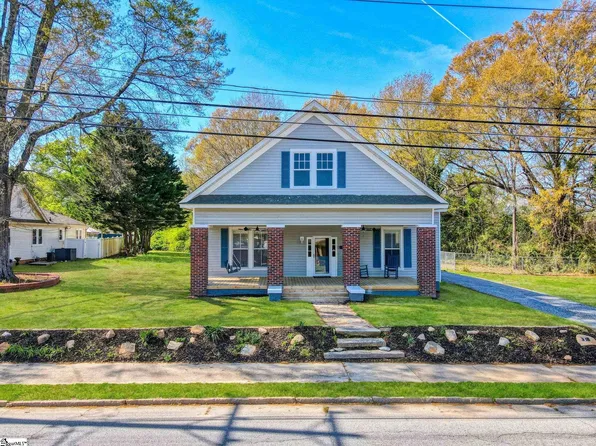 309 N Adair St, Clinton, SC 29325