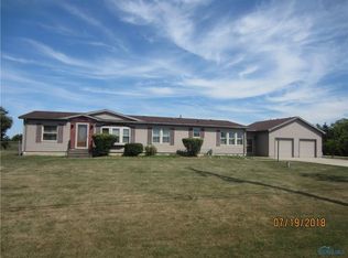 431 S North Curtice Rd, Oregon, OH 43616