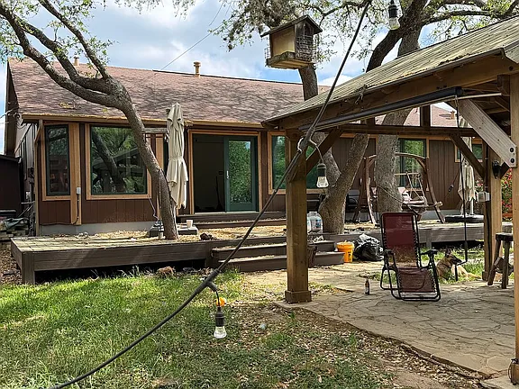 5611 Honey Dew Ter — exterior photo