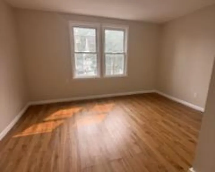 43 Underwood St #2RR — Photo 8