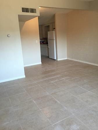 1st image of 921 W Cheryl Dr APT 7
