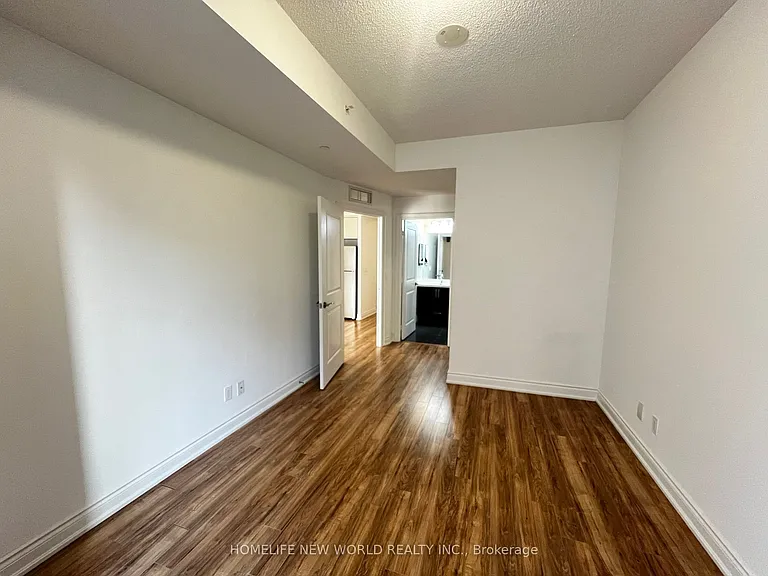 38 Cedarland Dr #603 — Photo 7