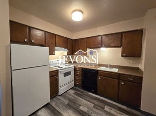 16 N 6th St APT 10, Yakima, WA 98901
