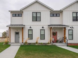 12 E 10th St, Lovell, WY 82431