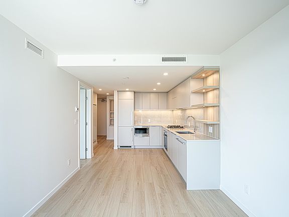3rd image of 311 Alderson Ave #1904